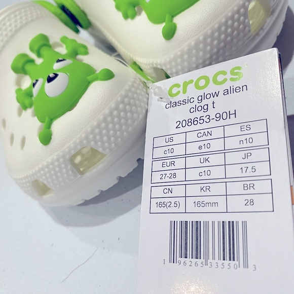 Glow in the dark - Picture 2 of 8